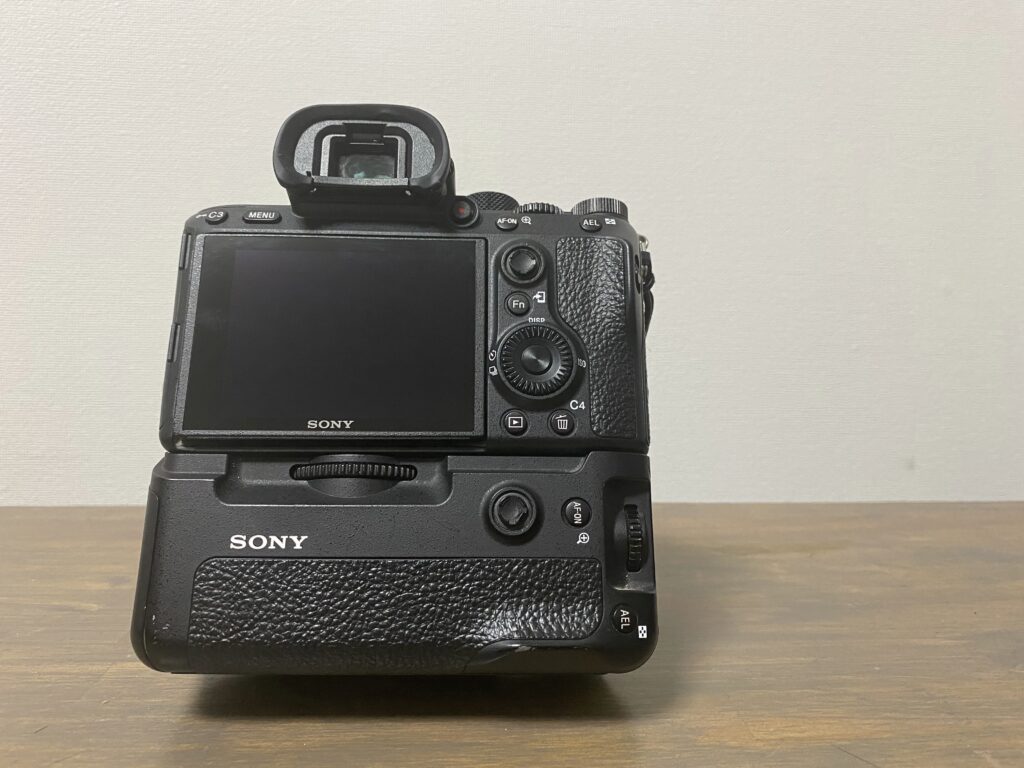 SONY】高かったけど買ってよかった！ソニー純正の縦位置グリップVG ...